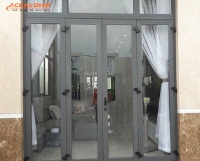 Cửa sắt
