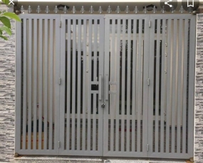Cửa sắt cổng