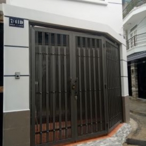 CỬA CỔNG SẮT - MẪU 05