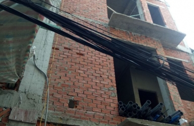 NHẬN THI CÔNG CÁC CÔNG TRÌNH các hạng mục nhôm , sắt , cơ khí xây dựng