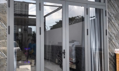 Cửa sắt